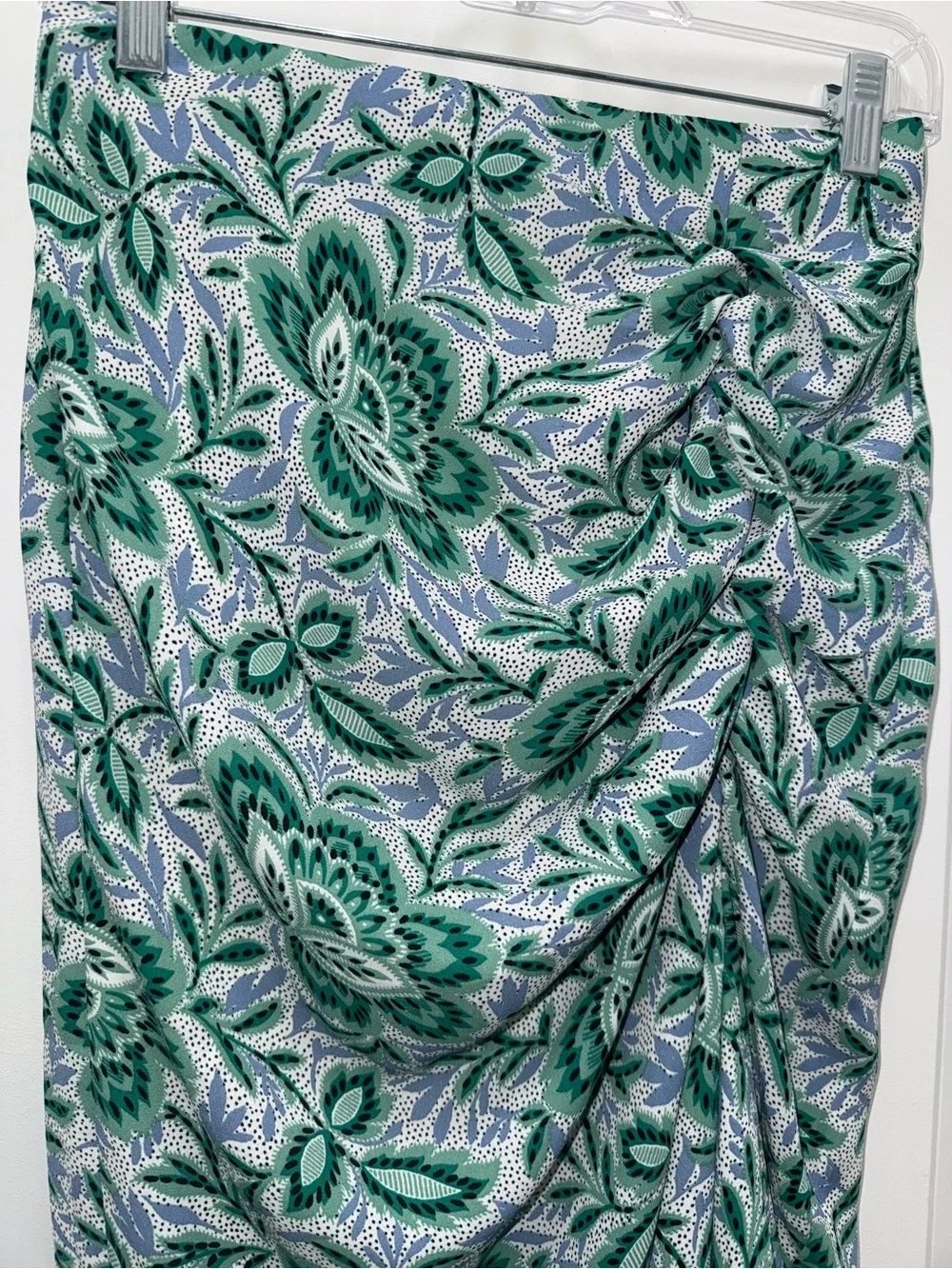 Ann Taylor Women’s Green & Blue Floral Midi Skirt